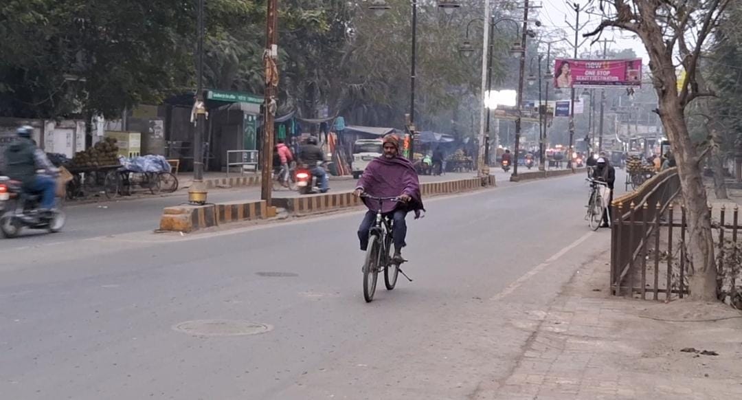 Muzaffarpur Bihar news : temprature fall in muzaffarpur people faces trouble in cold