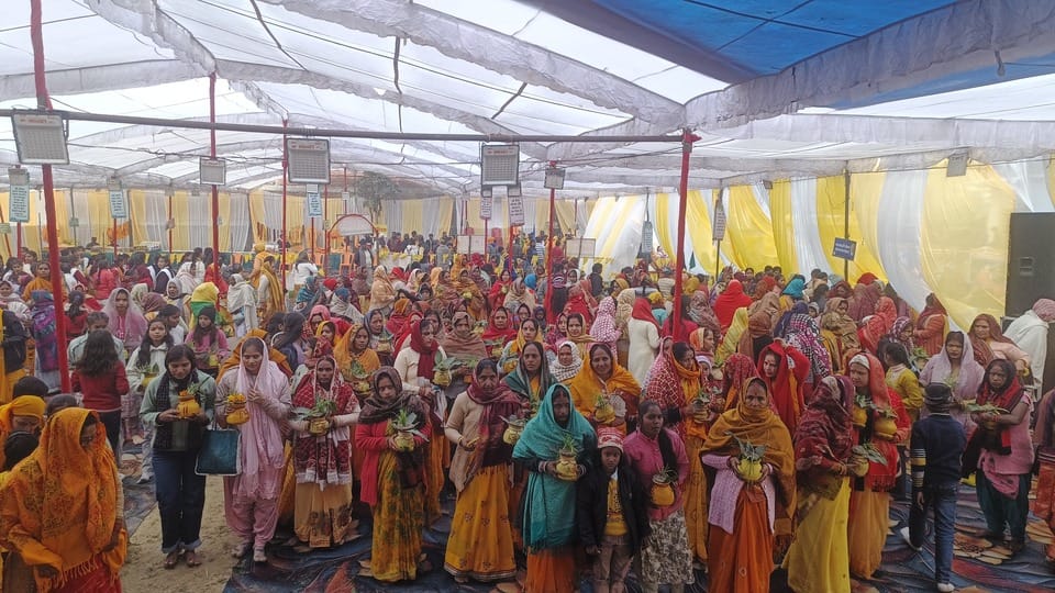 The four-day Gayatri Mahayagna began with a Kalash Yatra (procession carrying sacred water pots).