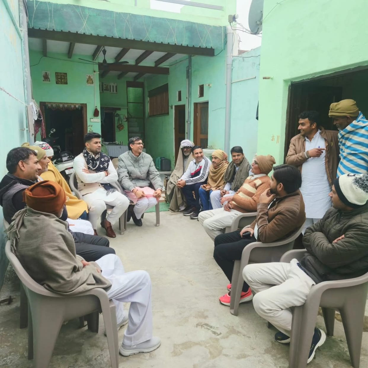 BJP leader Deepak Hooda listened to the problems in Kharenti village.
