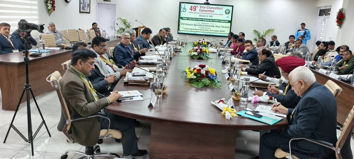 Deputy Speaker Krishna Middha emphasized the latest technology in agriculture and the participation of youth.