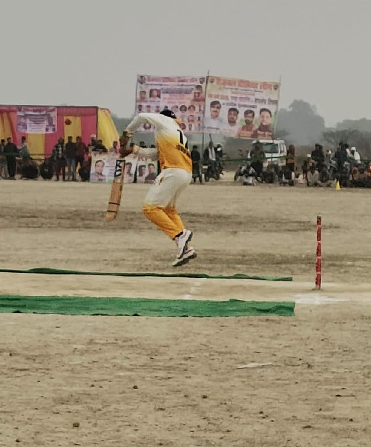 Shri Ram Warriors and Sahara Rising Stars registered victories