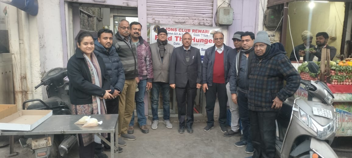 Lions Club provides food to the needy