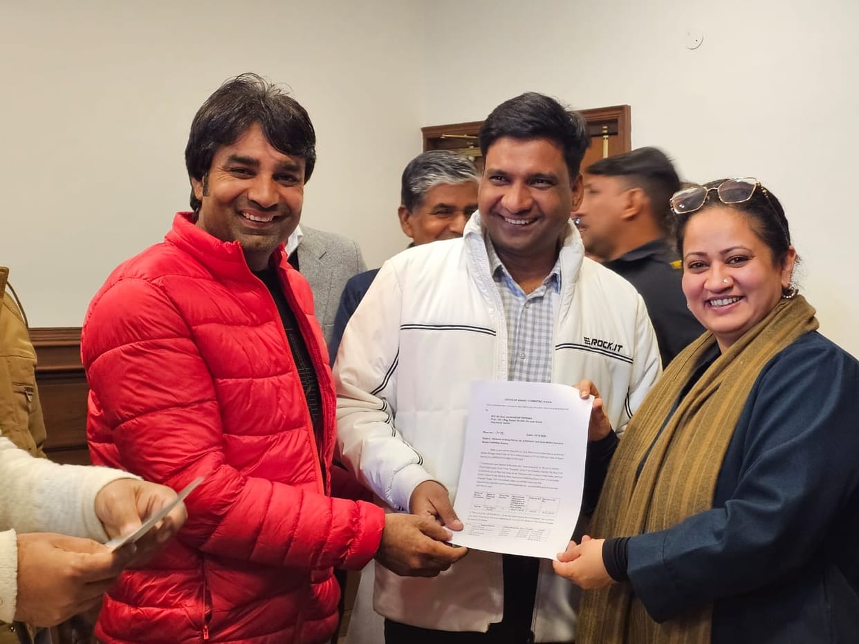 Three families of Kanina received assistance of Rs 13 lakh 75 thousand.