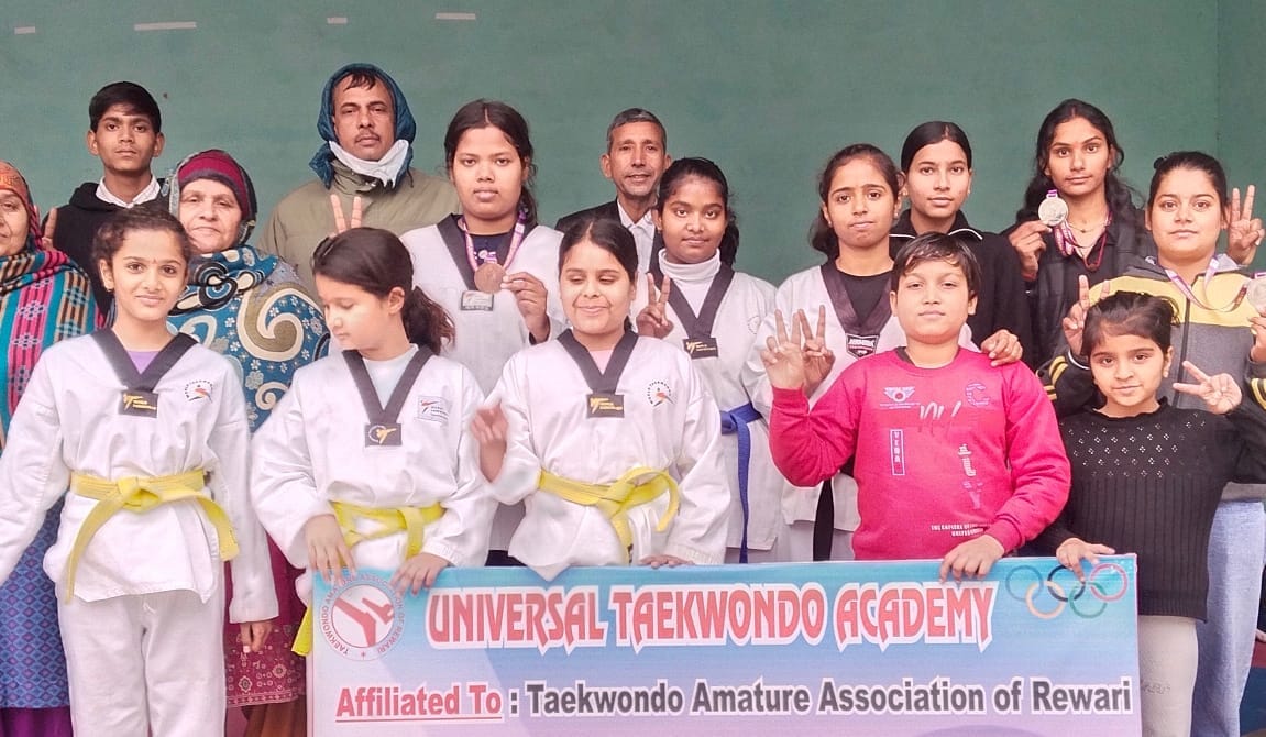District players won 9 medals in Stairs Taekwondo competition