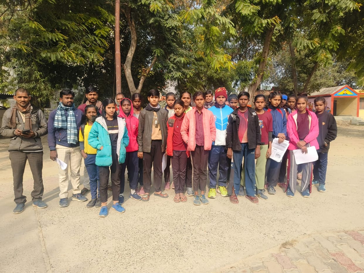 Children raised demand for reinstatement of suspended teacher Hiralal M Kaithal