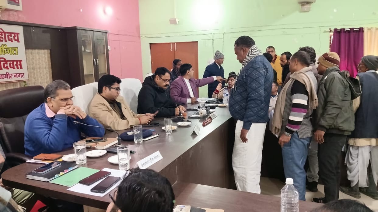 Strict action will be taken for negligence in resolving complaints.