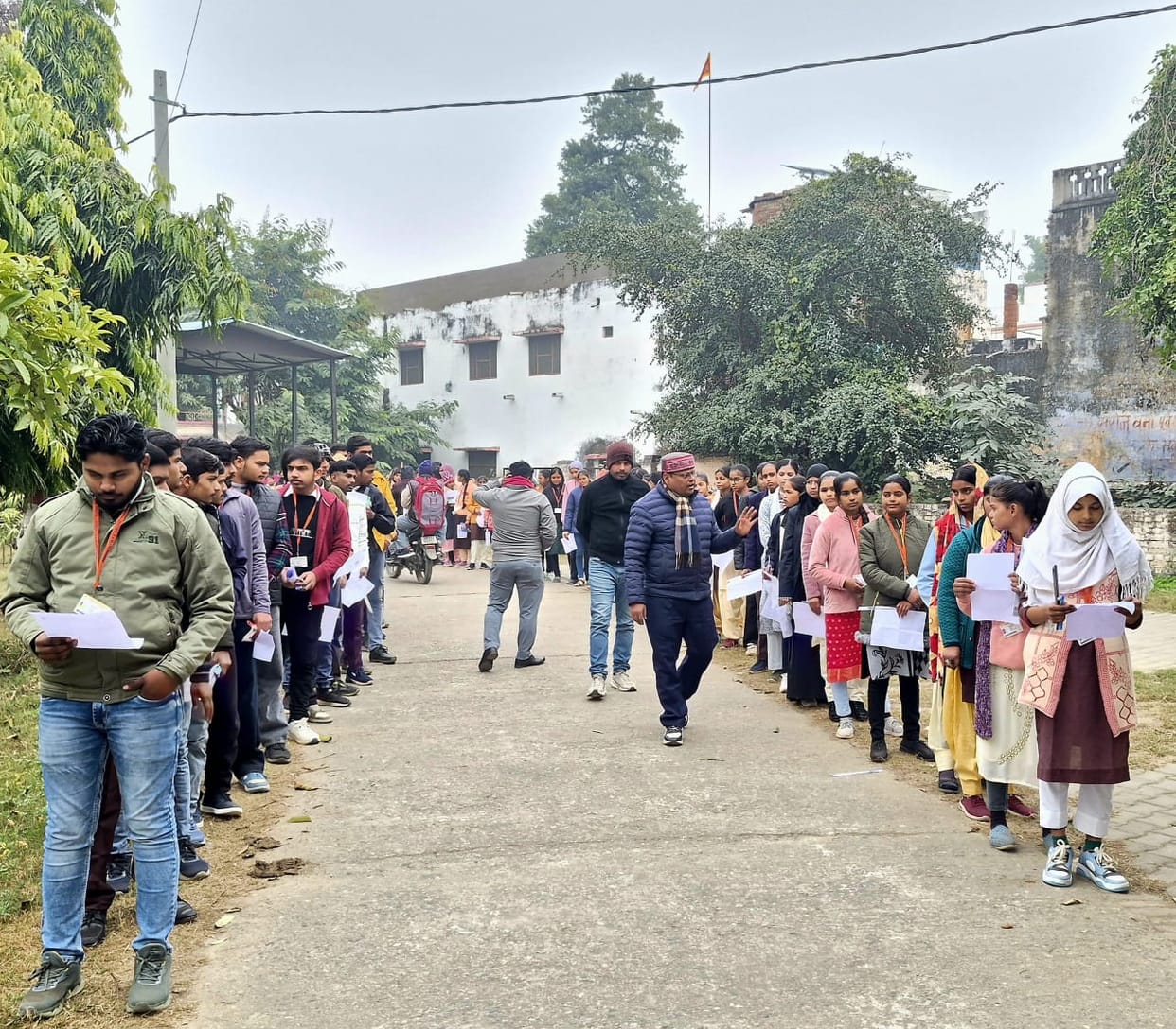 10 students were absent on the first day at YD College