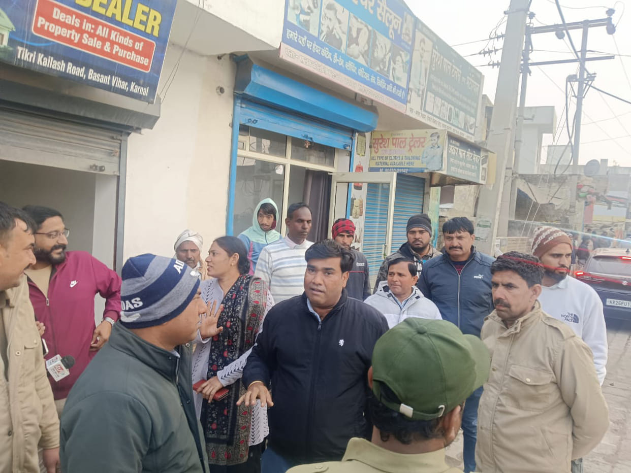 Encroachment removed from Basant Vihar Road