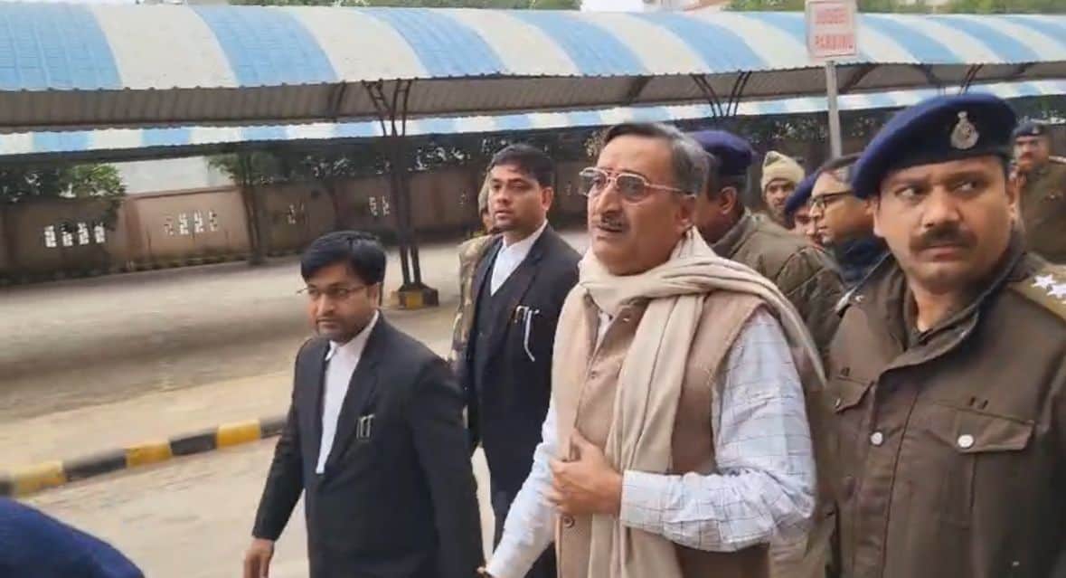 हाईकोर्ट ने अनिल मिश्रा को दी राहत