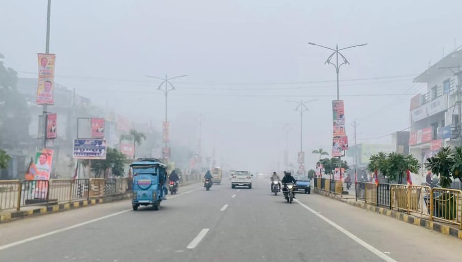 Winter continues to wreak havoc, icy westerly winds make people shiver