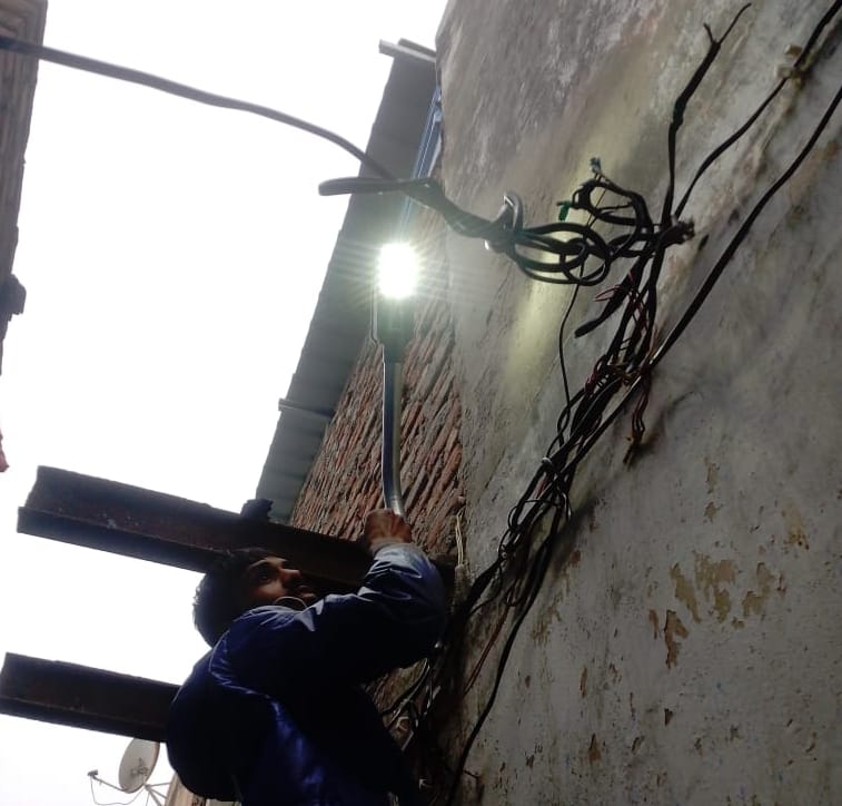 Immediate action was taken on public grievances, streetlights were installed, and garbage was collected.