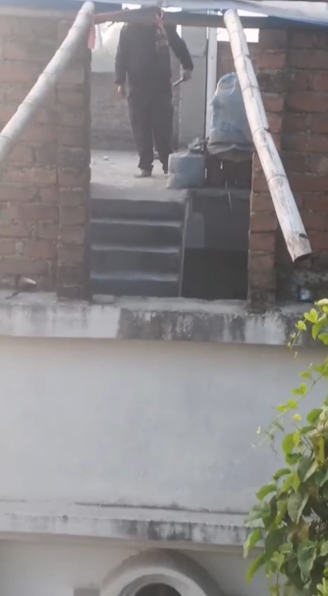Two-sides-clashed-over-wall-construction, firing-took-place, and-a-video-of-one-side bihar news, patna