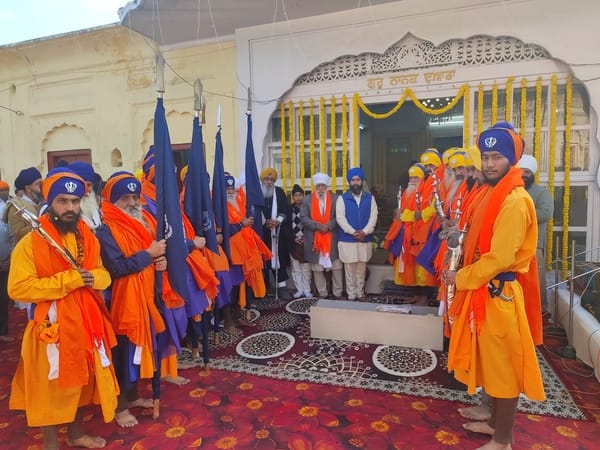 A grand Nagar Kirtan was organised on the occasion of Guru Gobind Singh's birth anniversary.