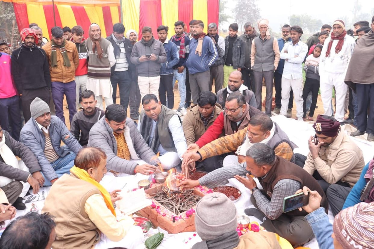 Foundation stone laid for a model ration shop, and a concrete road built at a cost of 15 lakh rupees was inaugurated.