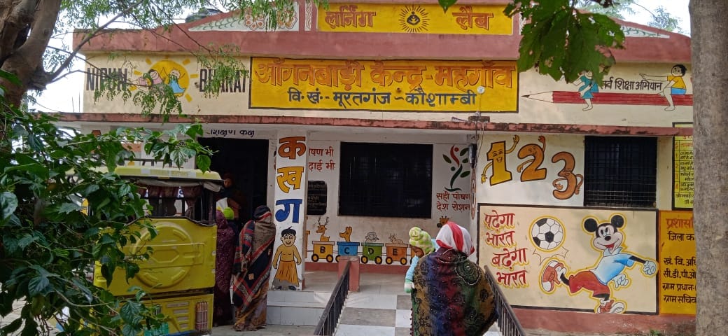 Anganwadi workers have accused the center of supplying insufficient quantities of gram lentils