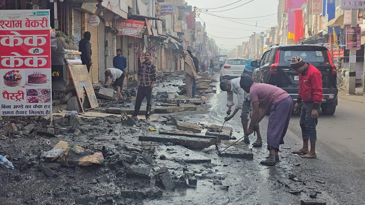 The municipality used bulldozers to break up concrete slabs and clean the drains.