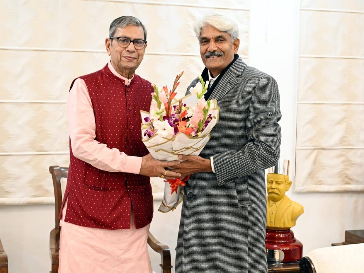The Vice Chancellor met with the Governor and briefed him on MDU's progress journey.