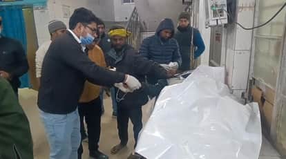 Bihar News young man leg was amputated after falling from a train at Hajipur Junction Hajipur news