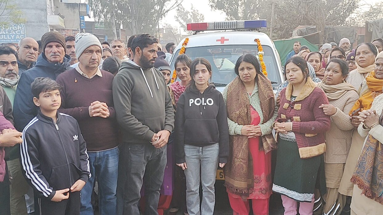 Donated eyes too, then dedicated the entire body to humanity