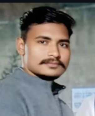 Bike riders collided with railings in fog, one dead, two injured