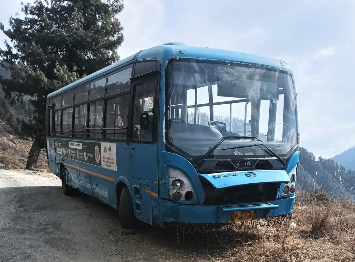 Bus service running on Rampur-Nehra route