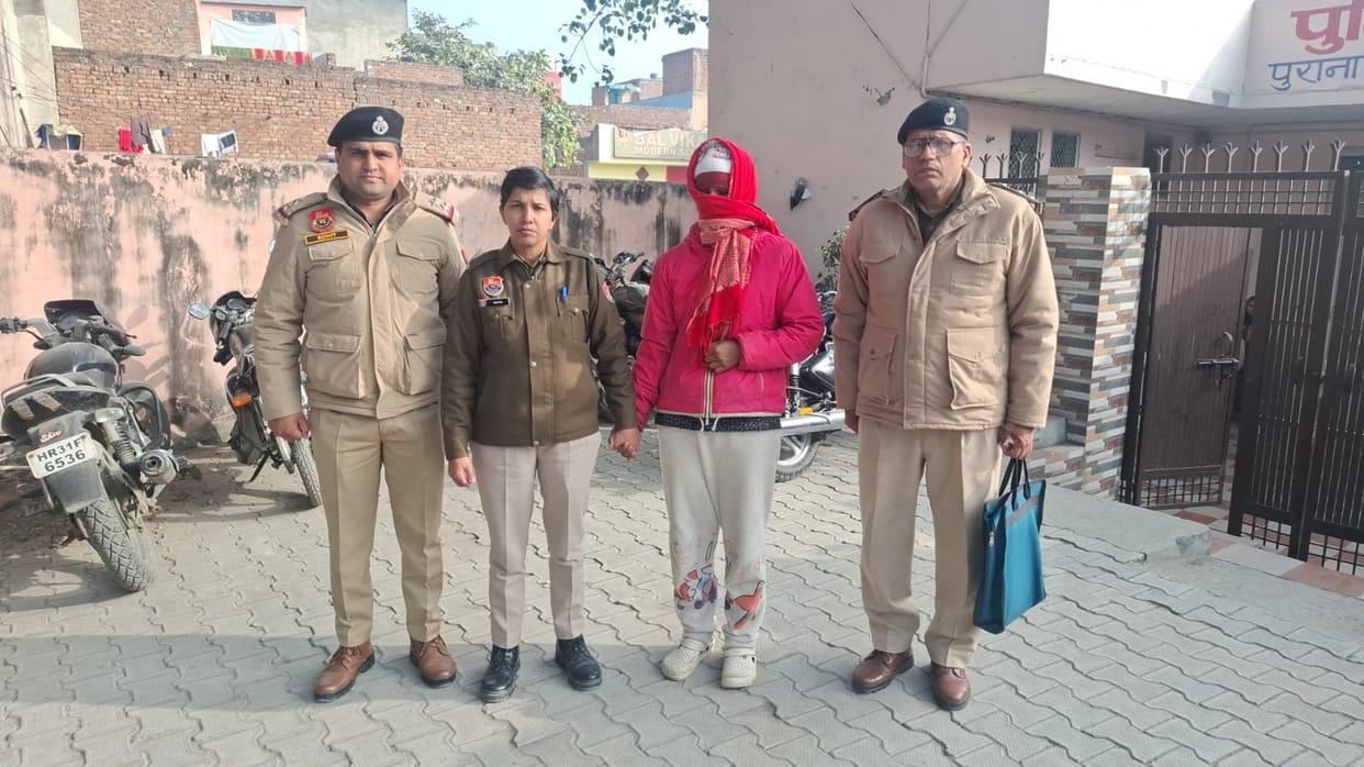 The wife said that Satpal sat on her husband's chest and covered his face with a pillow.
