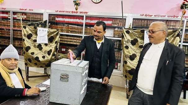 Over 92 percent voting in Civil Bar Association elections