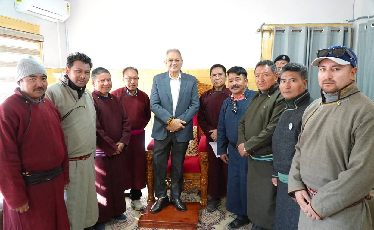 Delegation Meet with LG