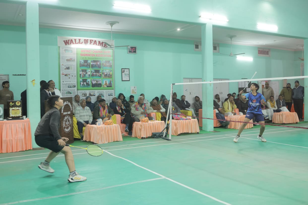 Pari Kurukshetra defeated Vanshika Sonepat in the girls' singles under-13 semi-finals