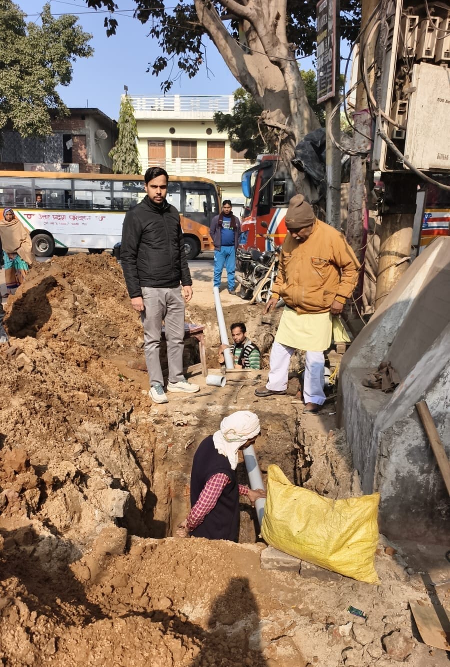 With the help of repair, dilapidated pipelines are bringing disease with the water