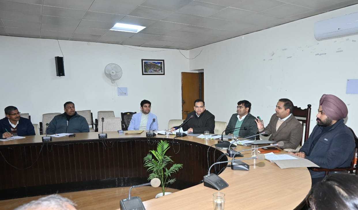 The Deputy Commissioner directed the departments to work in coordination.