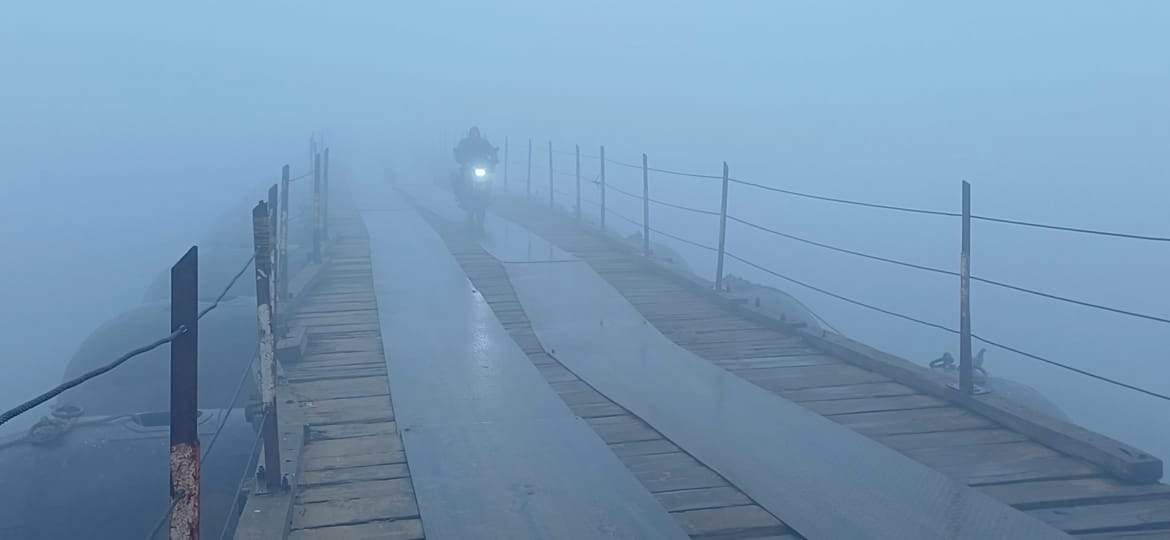 The temperature dropped to 8 degrees Celsius, and visibility was only 5 meters