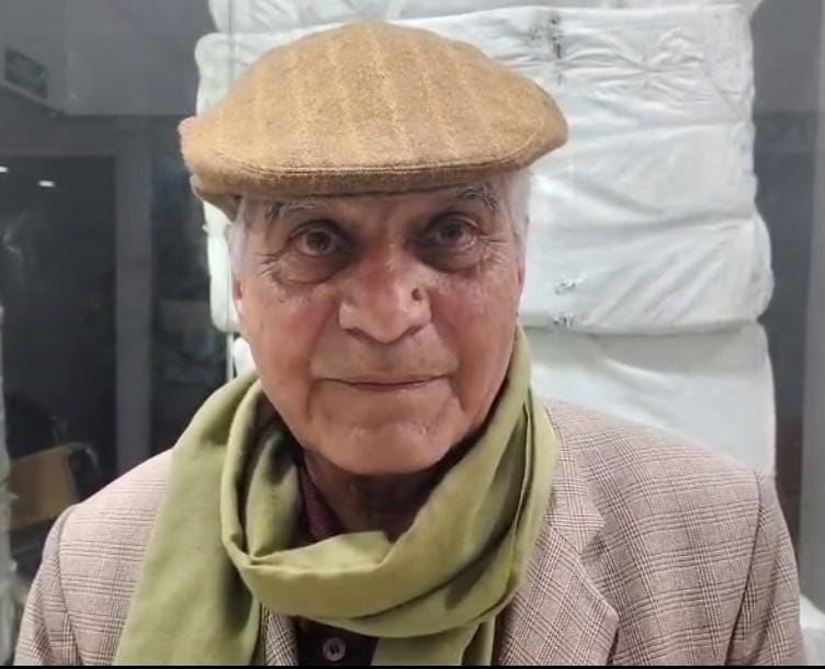 Srinagar, Rajbagh, Attack on Kashmiri Pandit, Husband wife