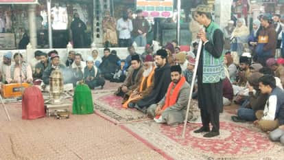 The Urs (death anniversary) of Khwaja Sahib's daughter, Bibi Hafiza, concluded with the Qul ceremony.