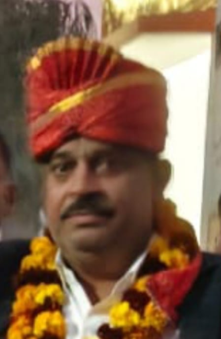 Narendra Bharala became District President and Manoj Prajapati became Organization Minister