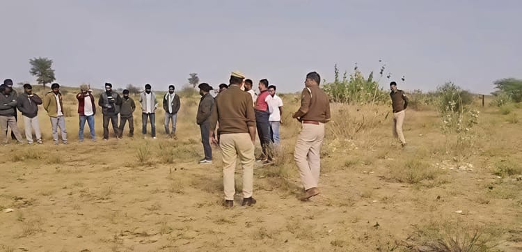 Jaisalmer News: पोकरण में गौहत्या के बाद फैला जनाक्रोश, शनिवार को बाजार बंद की घोषणा, छावनी में तब्दील हुआ शहर