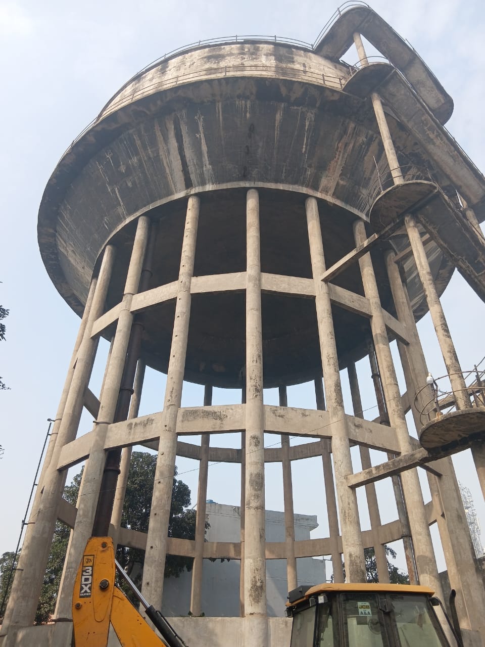 Claim of clean drinking water supply in the city, overhead tanks not cleaned for years