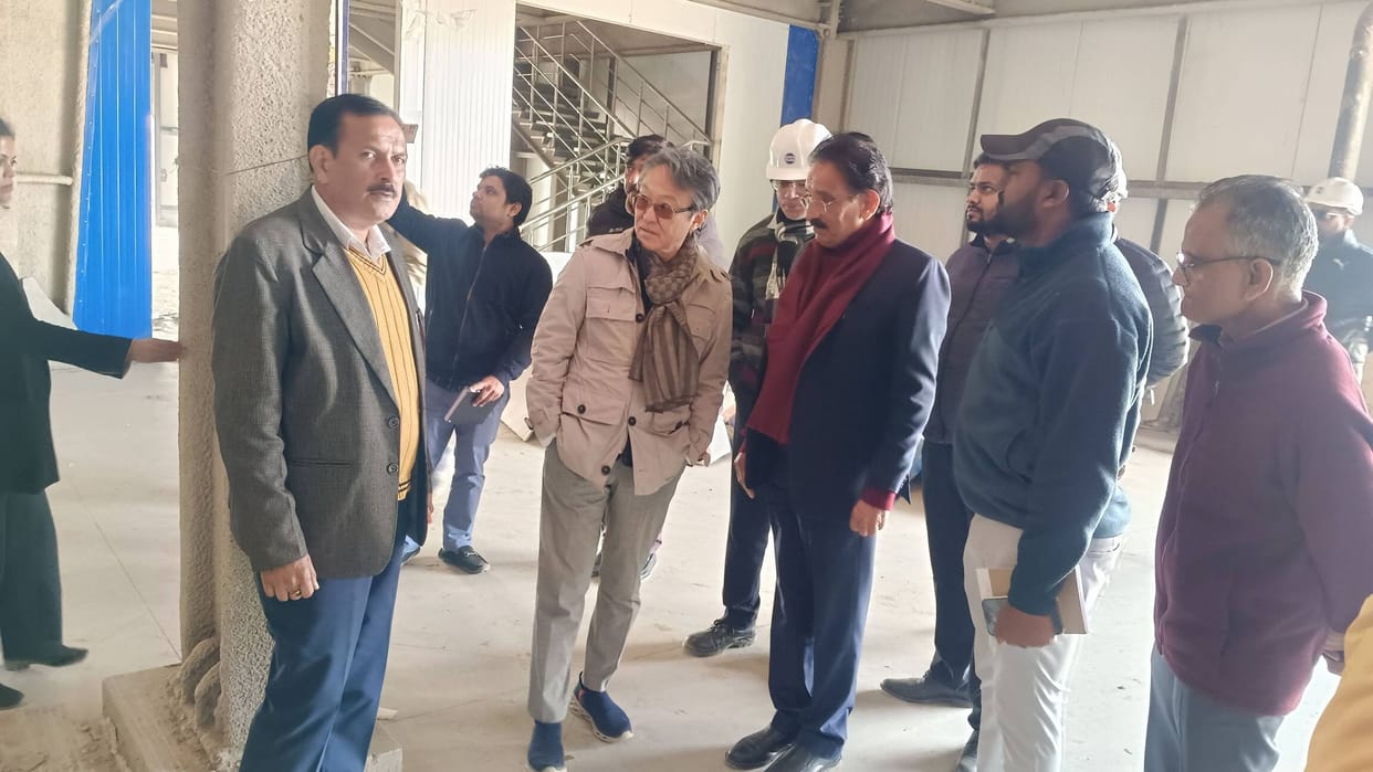 A delegation from the United Nations FAO inspected the international horticultural market.