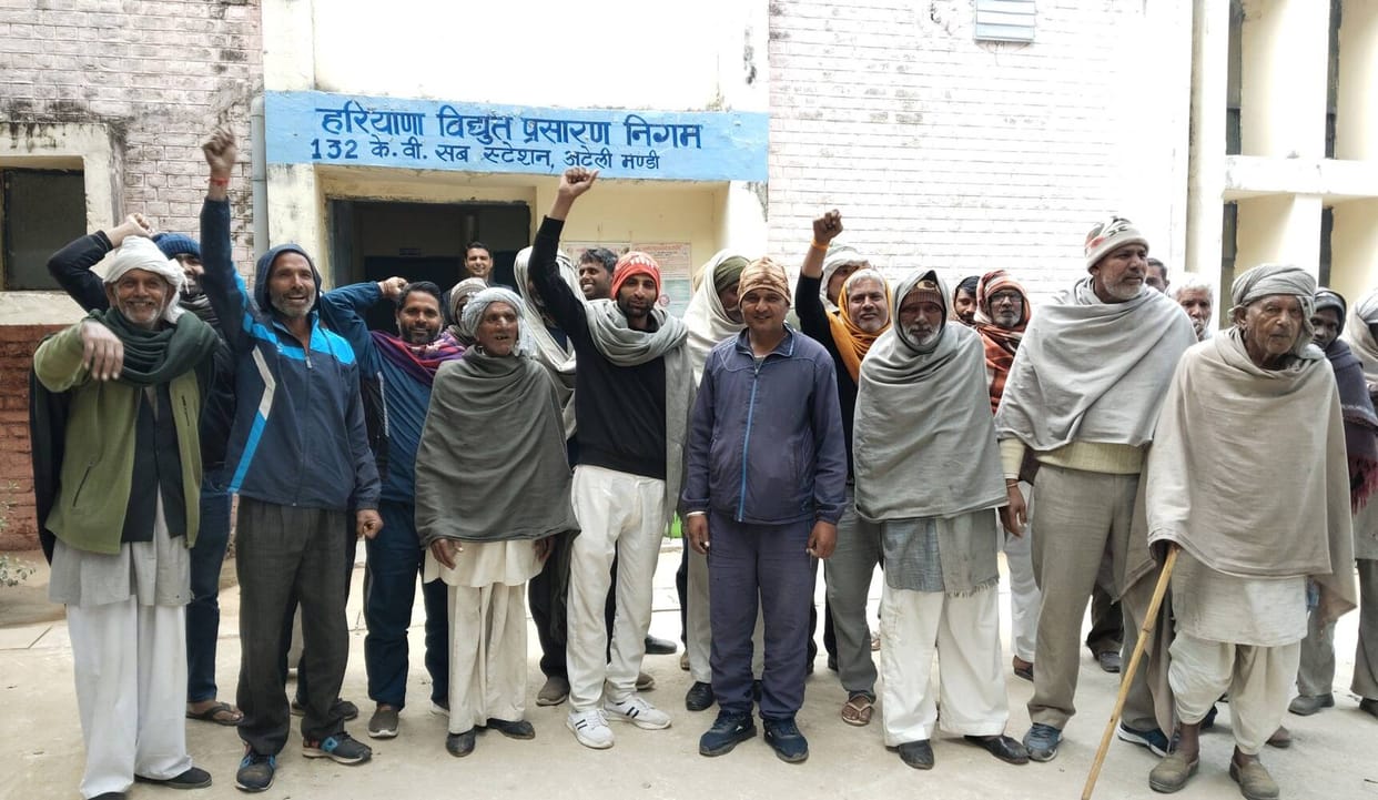Farmers protested over power outages.
