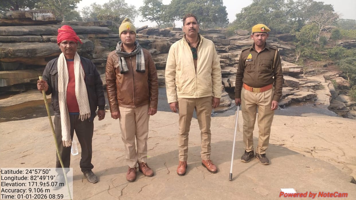 72 forest guards and one revolver in 736 sq km of forest...this is very unfair.