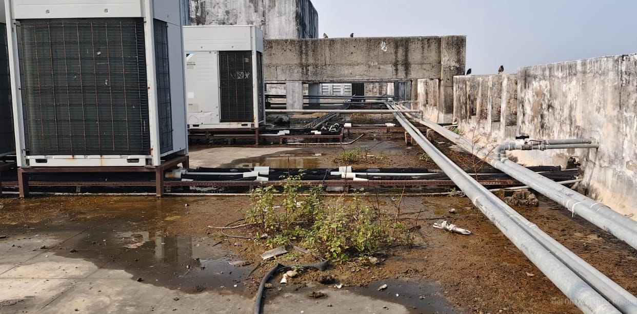 Even the water in government hospitals is unhealthy