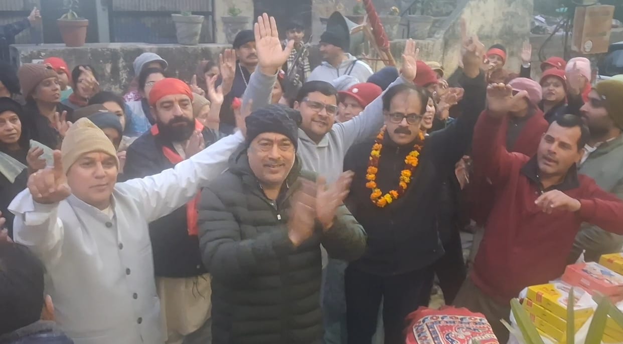 Morning processions are being taken out on the occasion of Baba Lal Dayal Maharaj's birth anniversary.