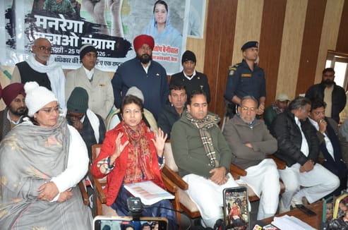 Central government bent on snatching the rights of the poor: MP