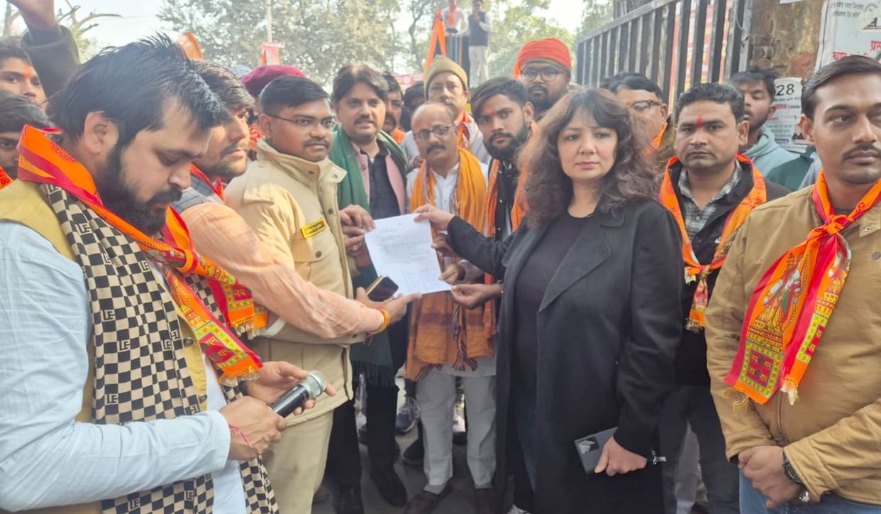 March to protest the killing and atrocities against Hindus in Bangladesh