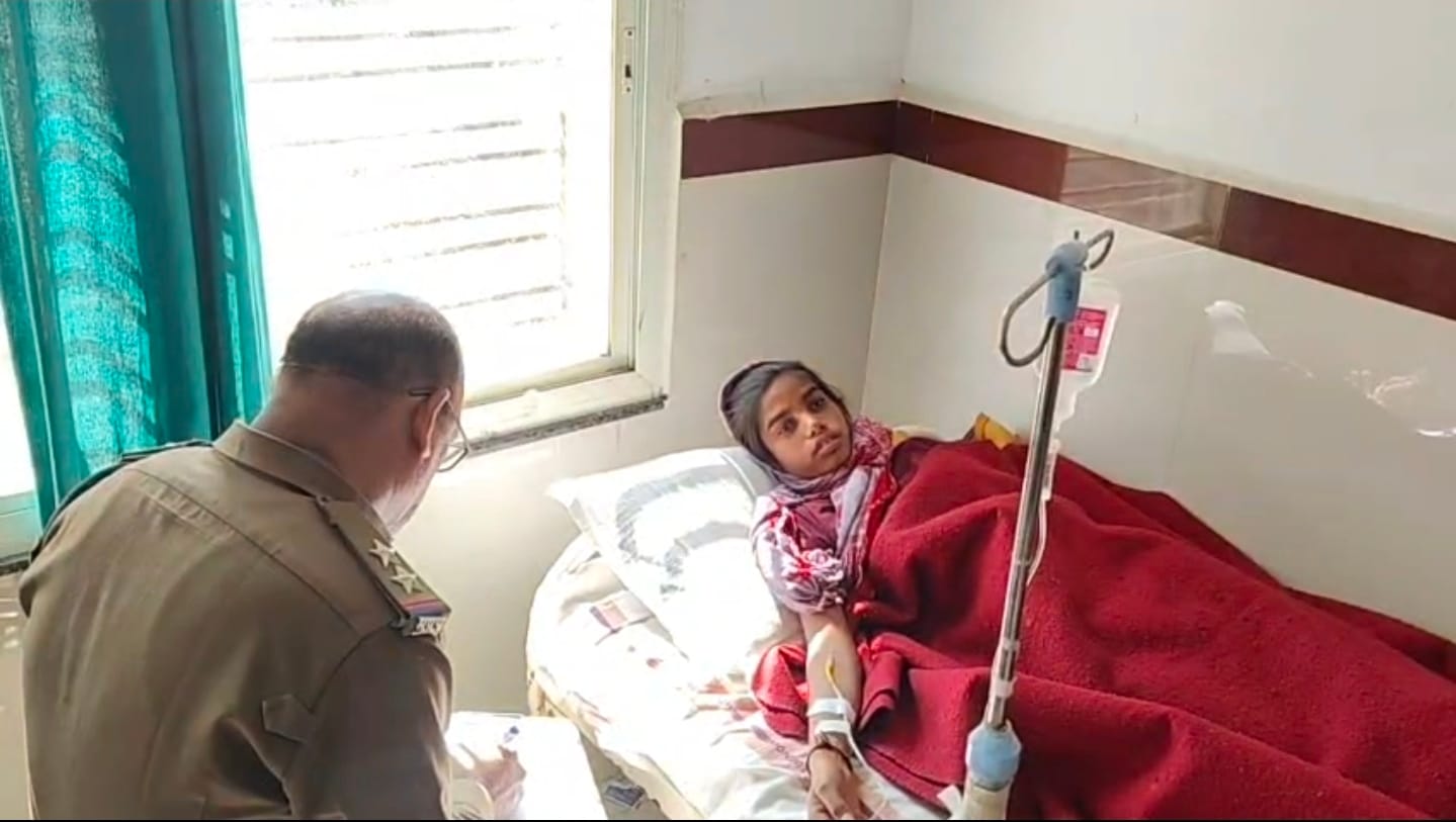 अस्पताल में भर्ती मरीज