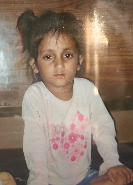 A lamp caused a fire in the house, an innocent child burned to death, and his elder sister suffered burn injuries.