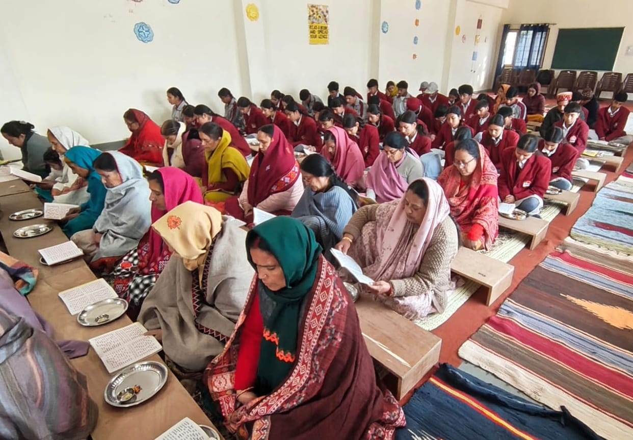 Sunderkand recitation at Brahmarshi Mission School