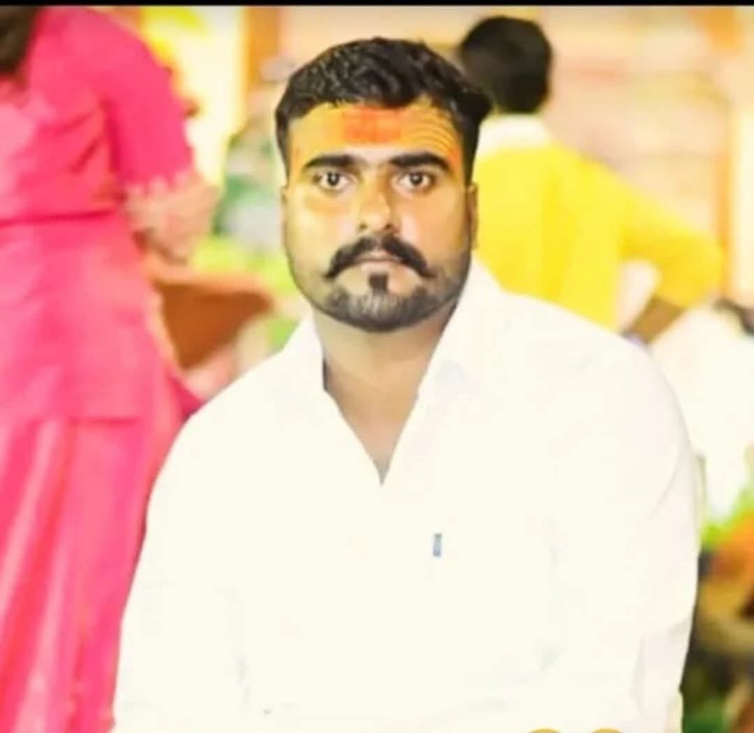mainpuri news died in road accident