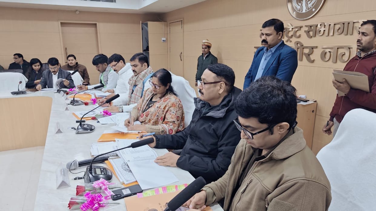 Ensure eligible beneficiaries receive the benefits of the schemes; action will be taken against those responsible for negligence.