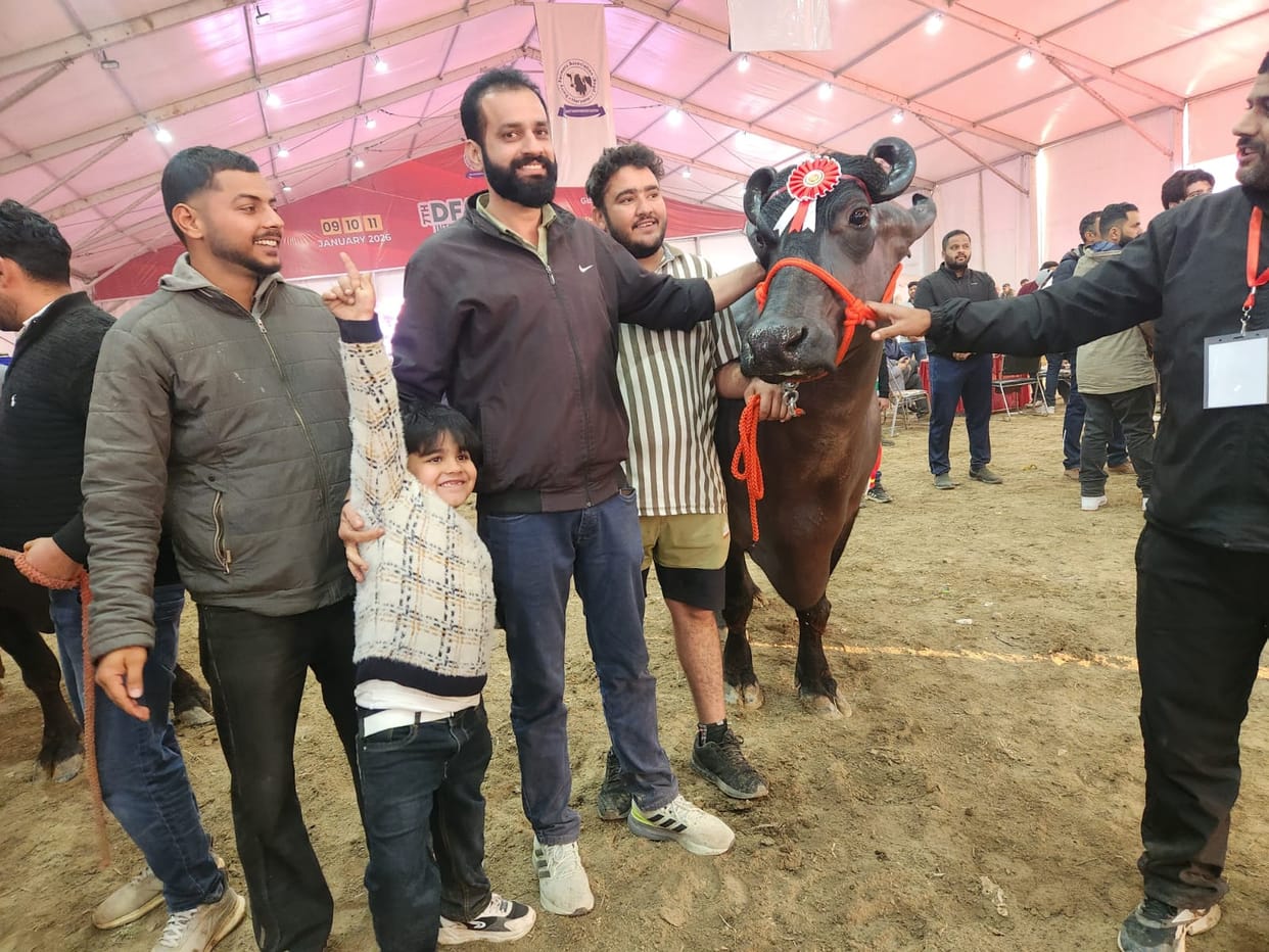 Bhiwani's Khushi Jhoti, who entered the ring for the first time, won a Bullet bike by donating 15,750 kg of milk.